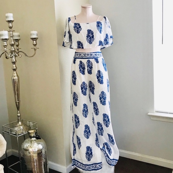 Cals New WomenTwo Piece Set - Picture 1 of 7